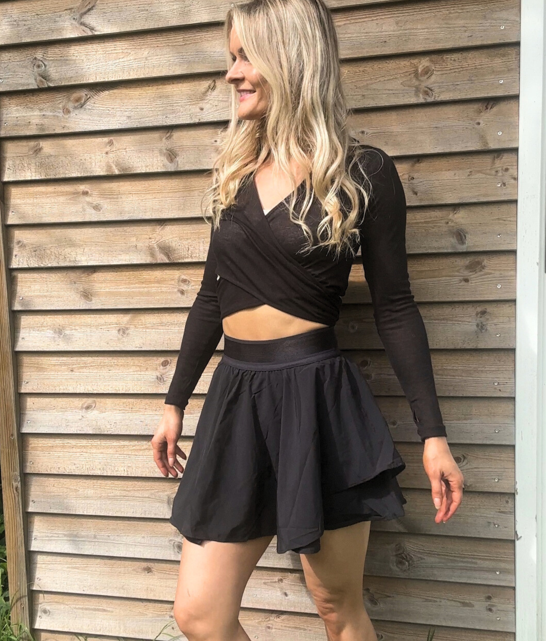Sway Pocket Skirt, Black
